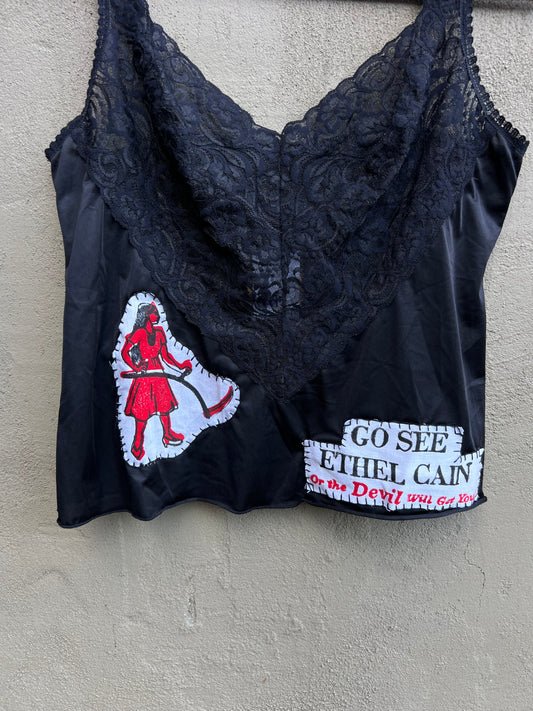 Go See Ethel Cain or the Devil Will Get You - Vintage black lace front tank