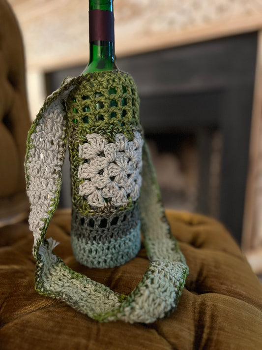 Water or Wine Bottle Purse - Green & White