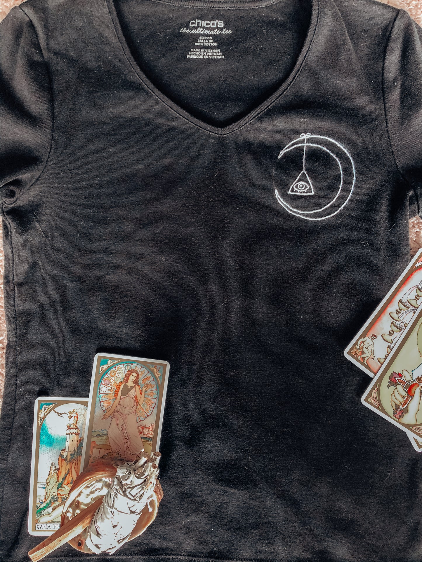 Moon & Eye Embroidered T-Shirt