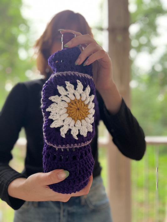 Water or Wine Bottle Purse - Purple Daisy