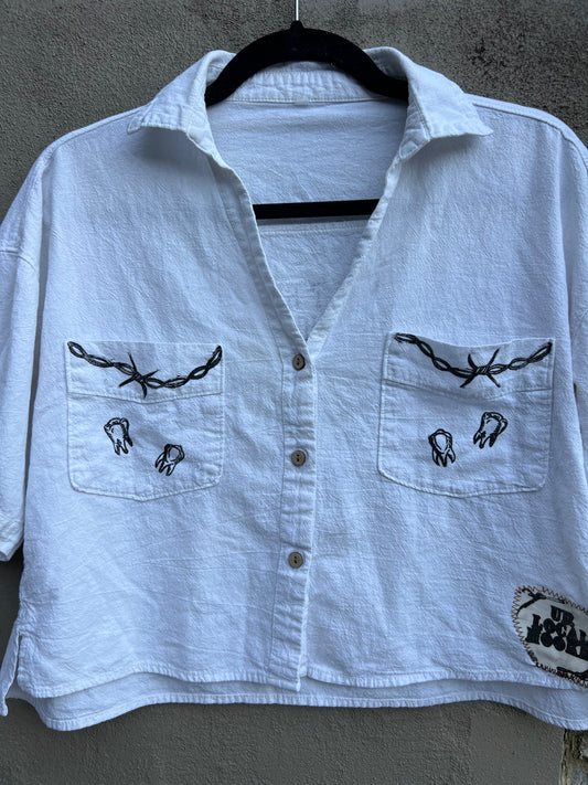 Dog Teeth - White Cropped Shirt