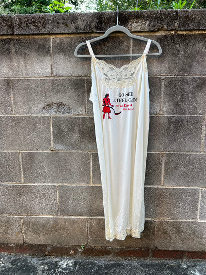 Go See Ethel Cain or the Devil Will Get You - Vintage Off-white Slip Dress
