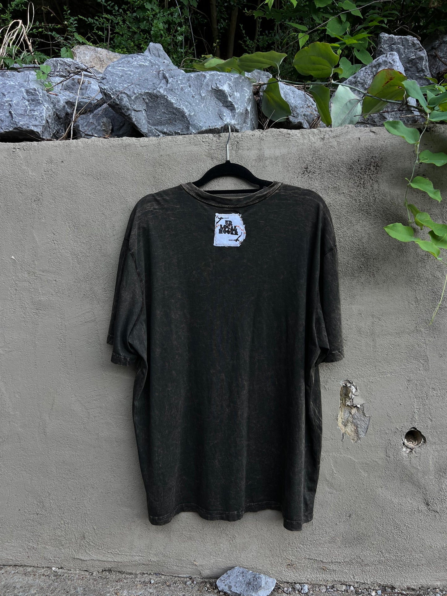 Dog Teeth & Barbed Wire - Brown Tshirt