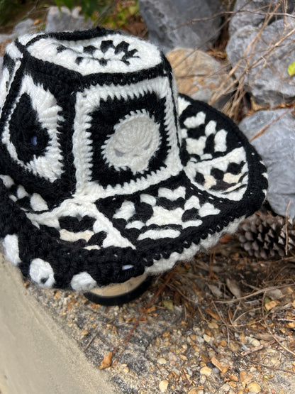 Crochet Cowboy Hat - Black & White