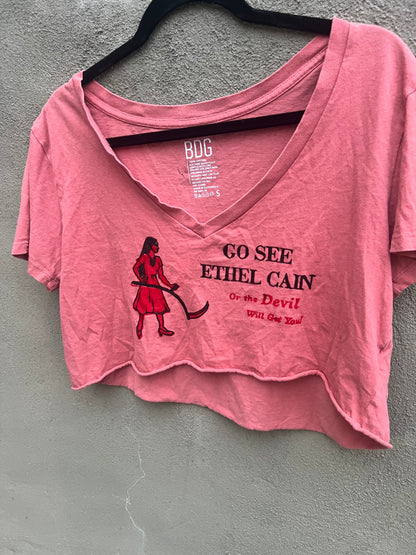 Go See Ethel Cain or the Devil Will Get You - Faded Red Crop Top