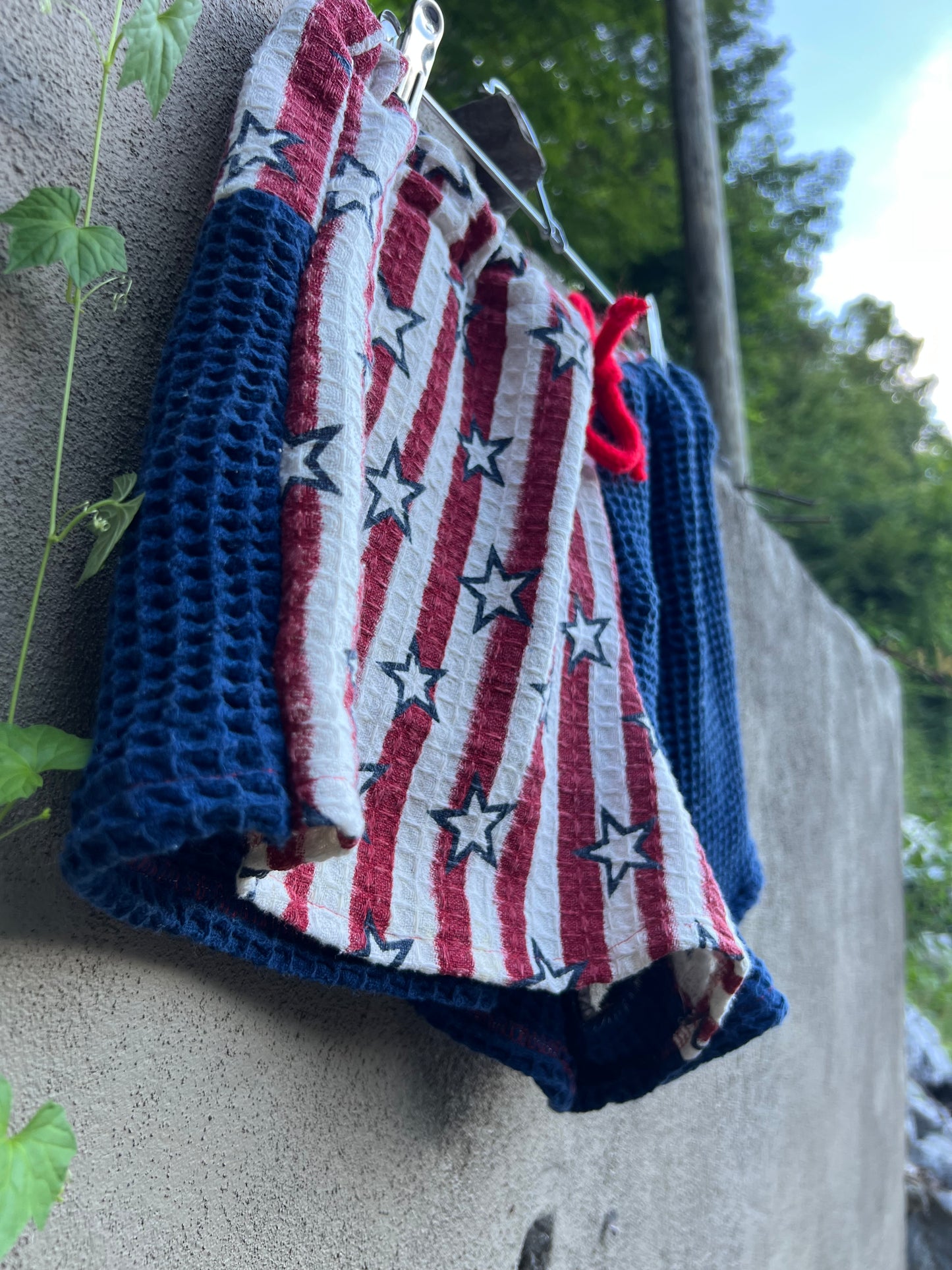 Creek Shorts - Stars & Stripes