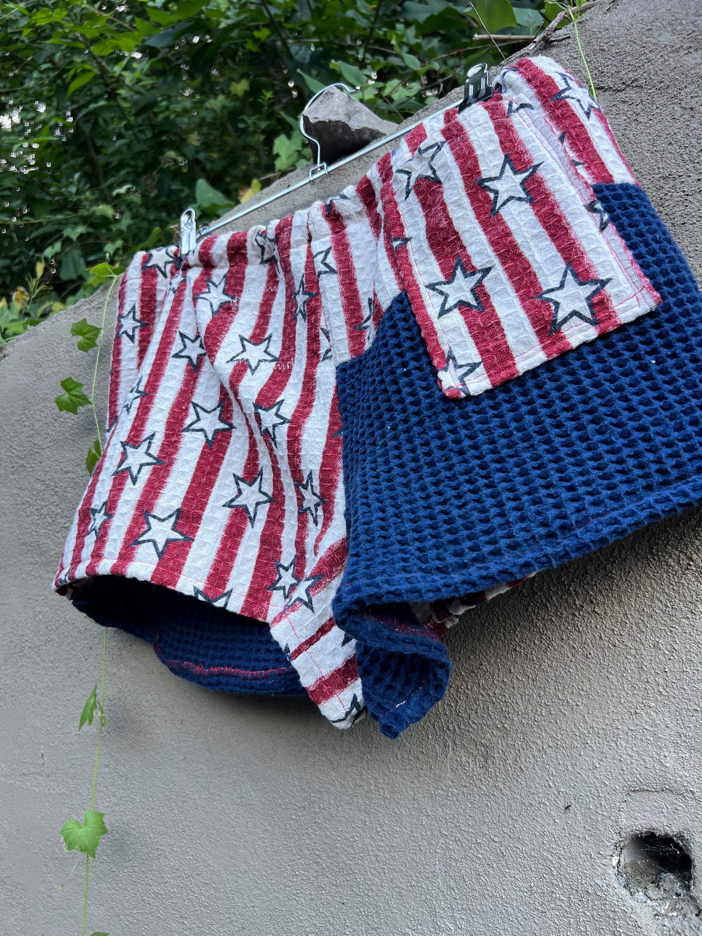 Creek Shorts - Stars & Stripes