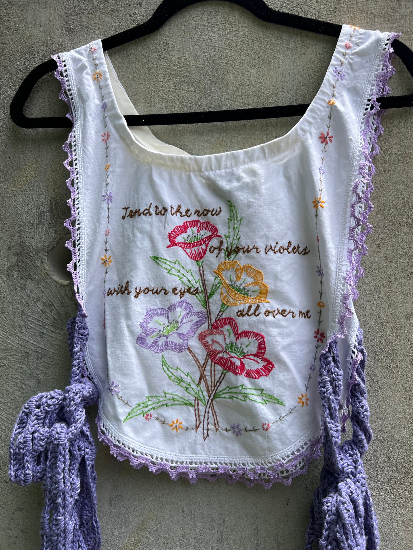 Row of Violets - Vintage Table Runner Top