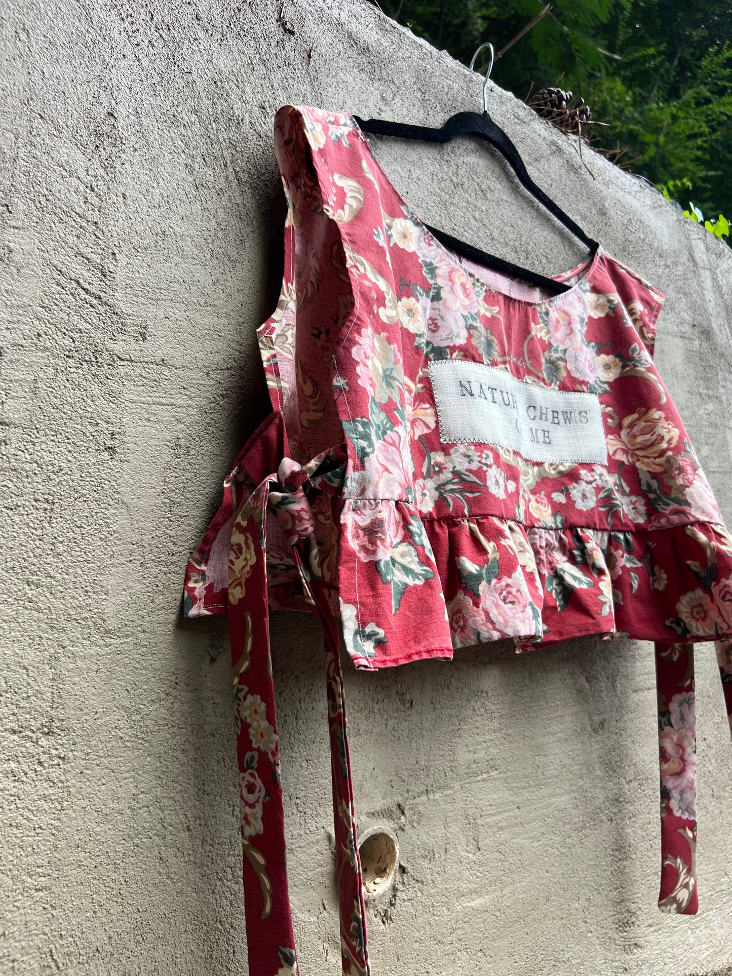 nature chews on me - pillowcase top