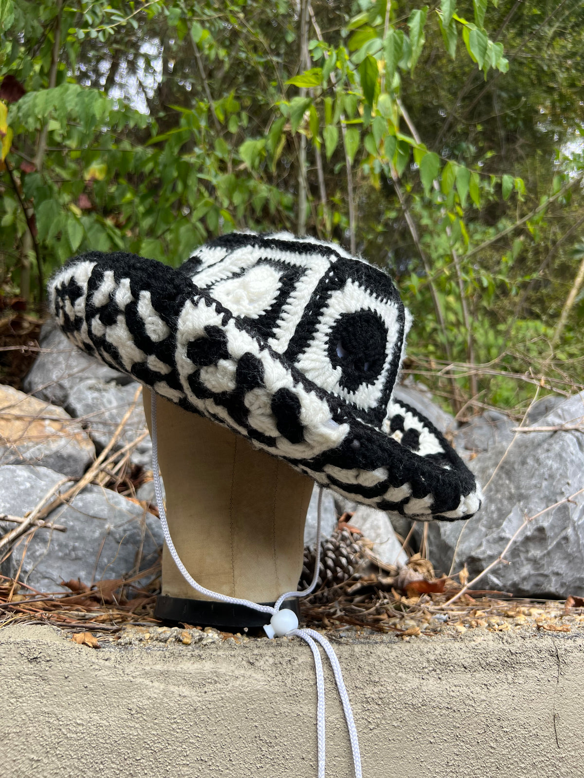 Crochet Cowboy Hat - Black & White