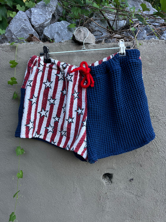 Creek Shorts - Stars & Stripes