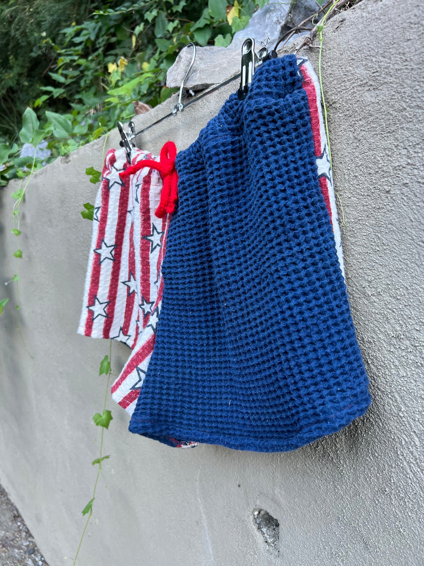 Creek Shorts - Stars & Stripes