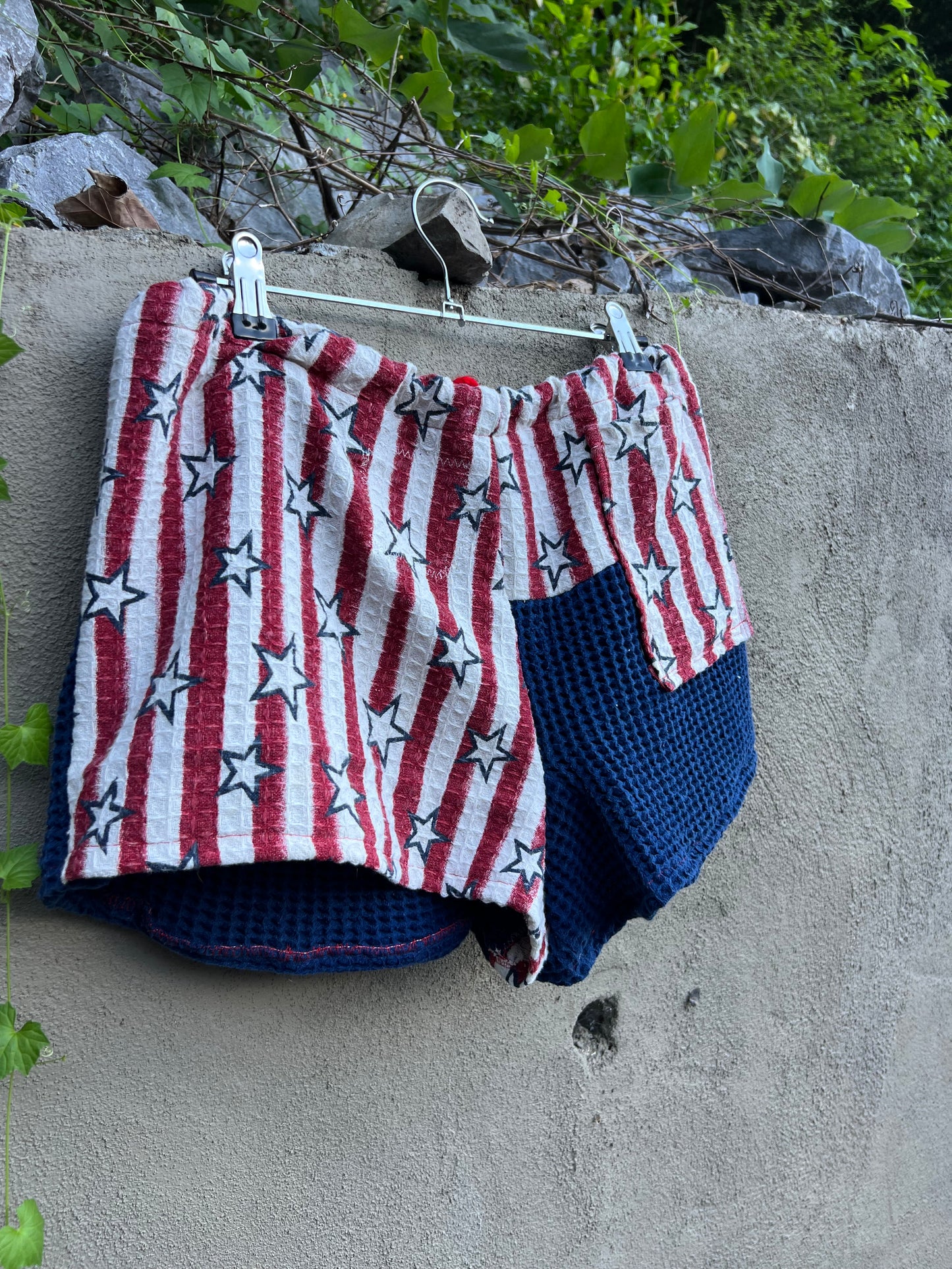 Creek Shorts - Stars & Stripes