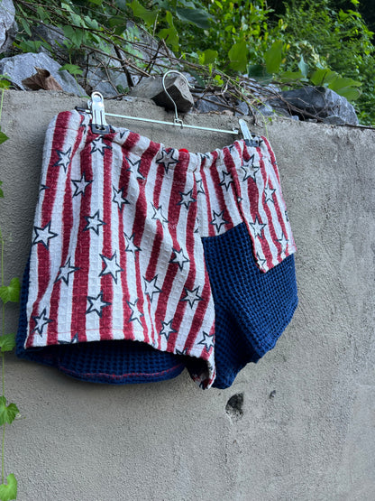 Creek Shorts - Stars & Stripes