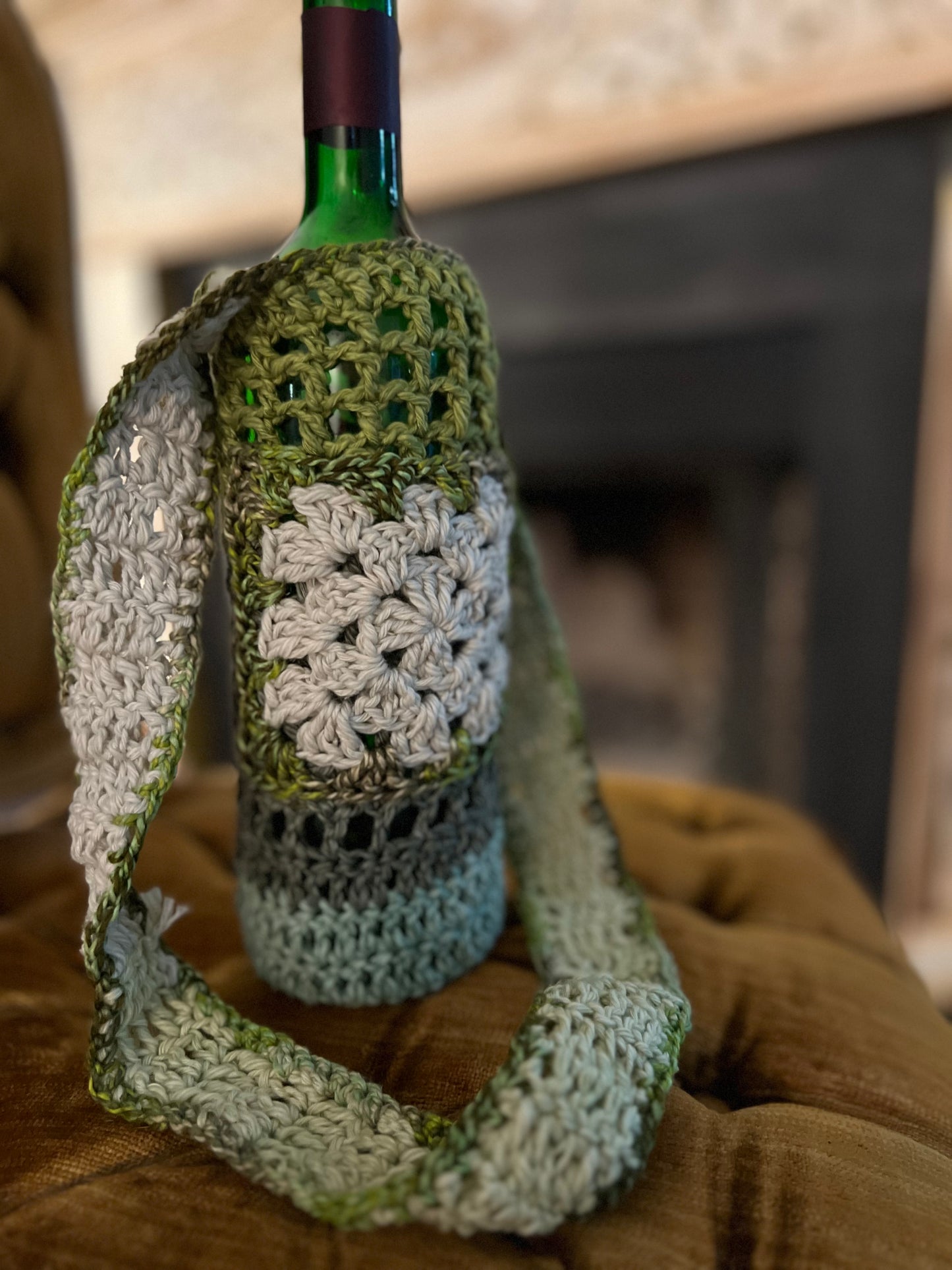 Water or Wine Bottle Purse - Green & White