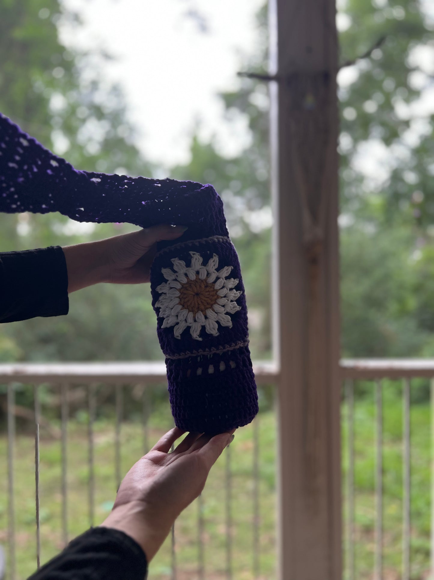 Water or Wine Bottle Purse - Purple Daisy